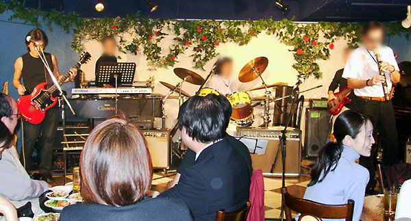 (c) Yoshio Sakakura - insight, Inc. All Rights Reserved Worls Wide.