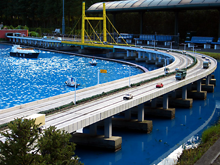 鬼怒川温泉、東武ワールドスクエア