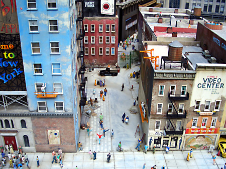 鬼怒川温泉、東武ワールドスクエア