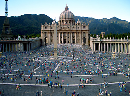 鬼怒川温泉、東武ワールドスクエア