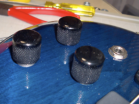 AriaProII AVANTE Series 5-strings Bass - DoromPATIO