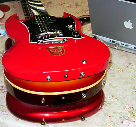 Tips of Guitars - DoromPATIO