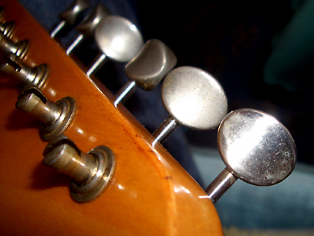 Tips of Guitars - Stratocaster - DoromPATIO