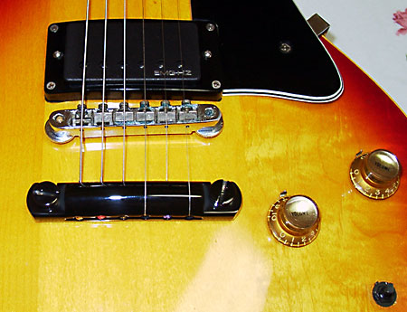 Gibson Les Paul Deluxe - DoromPATIO