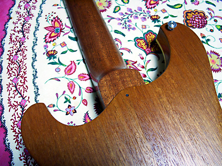 Ornetts GM8R(GLD) - DoromPATIO