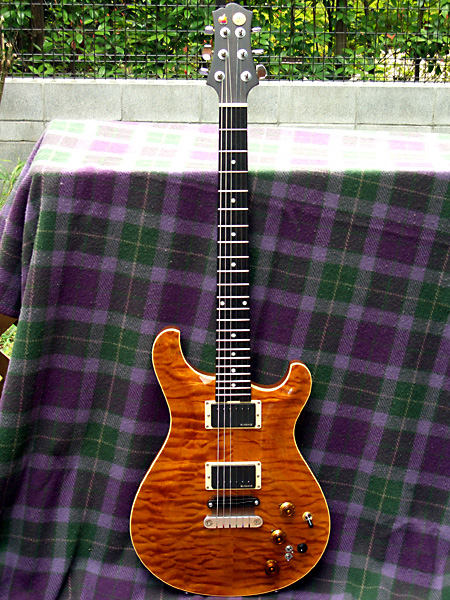 Ornetts GM8R(GLD) - DoromPATIO