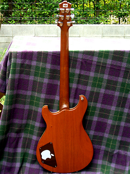 Ornetts GM8R(GLD) - DoromPATIO