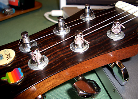 Ornetts GM8R(GLD) - DoromPATIO