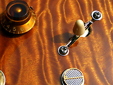 Ornetts GM8R(GLD) - DoromPATIO