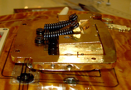 Ornetts GM8R(GLD) - DoromPATIO