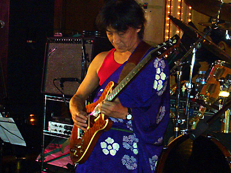 Ornetts GM8R(GLD) - DoromPATIO